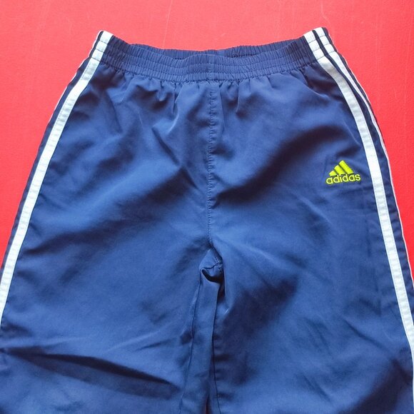 Adidas sweatpants boys' size 6 Dark Blue 3/4 Leg - Picture 2 of 8